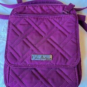 Vera Bradley Crossbody HIPSTER-raspberry, Quilted Purse